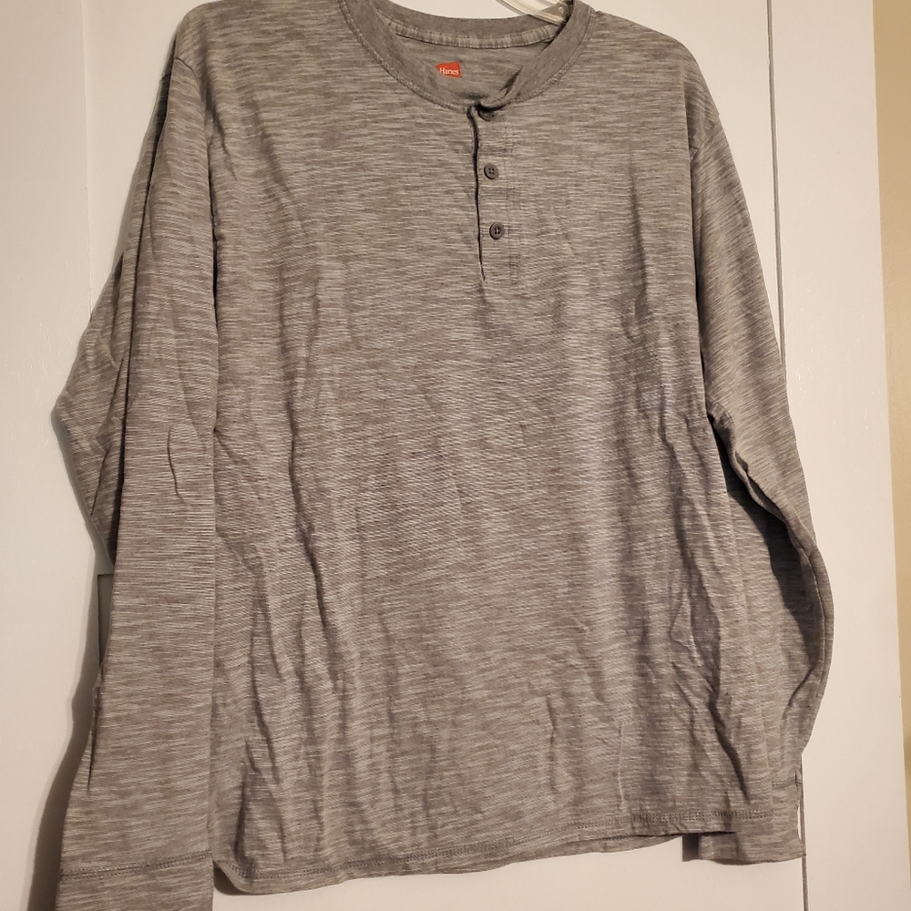 Hanes long sleeve Henley tee